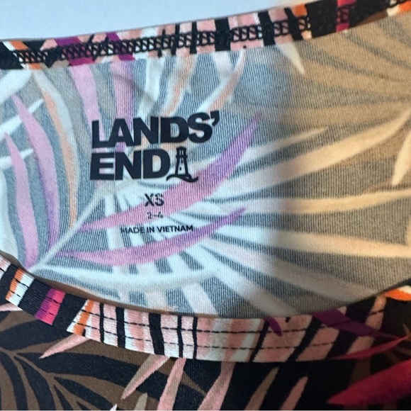 Lands End Crew Neck Rash Guard Swim Tee UPF 50 Palm Print - Picture 2 of 8
